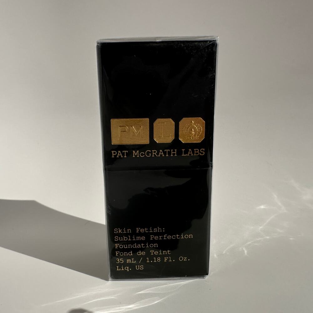Deep 36 Pat McGrath Labs Skin Fetish Sublime Perfection Foundation Deep 36 35mL